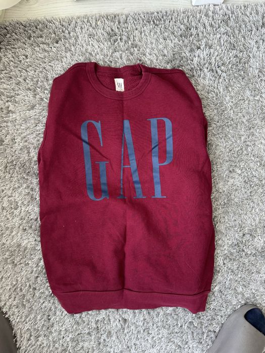 Кофта від бренду GAP