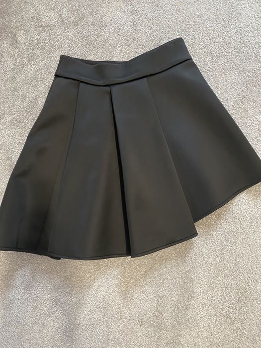 Asymetryczna plisowana spodnica Asos rozm.38