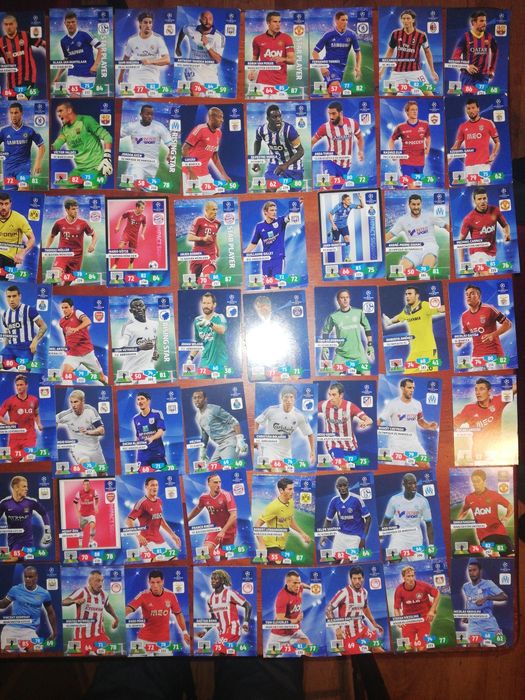 Karty Panini UEFA Adrenaliny Xl  175sztuk