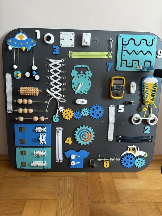 Великий БІЗІБОРД 80х80см