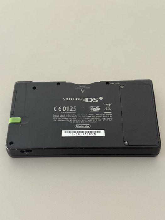 Nintendo dsi Preta com caixa e manuais