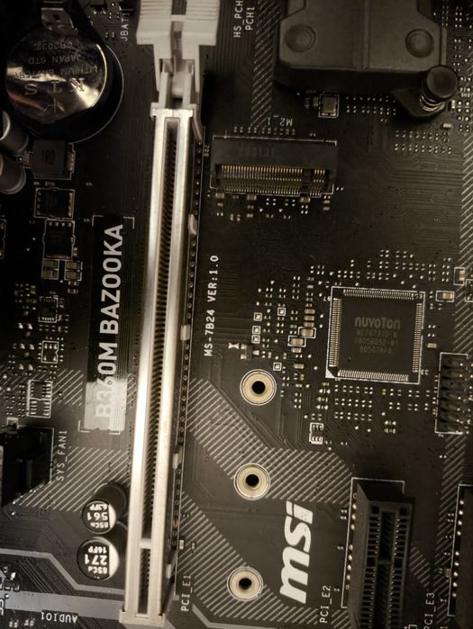 Продам комплект.