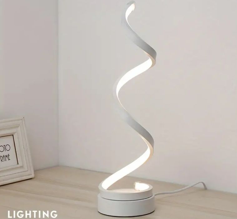 Сучасна, стильна та комфортна LED лампа від USB