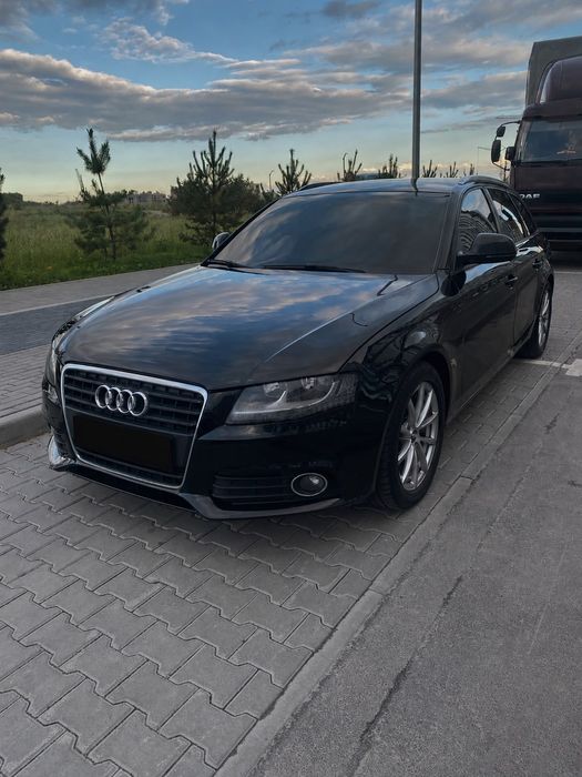 AUDI A4 B8 2009рік