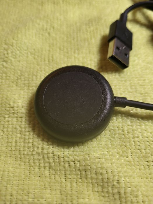 Magnetyczna ładowarka indukcyjna  do zegarków  Samsung Galaxy itd