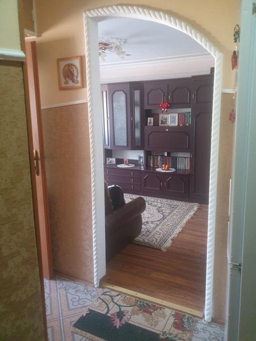 Продаж 2 кімнатної квартири з меблями та технікою