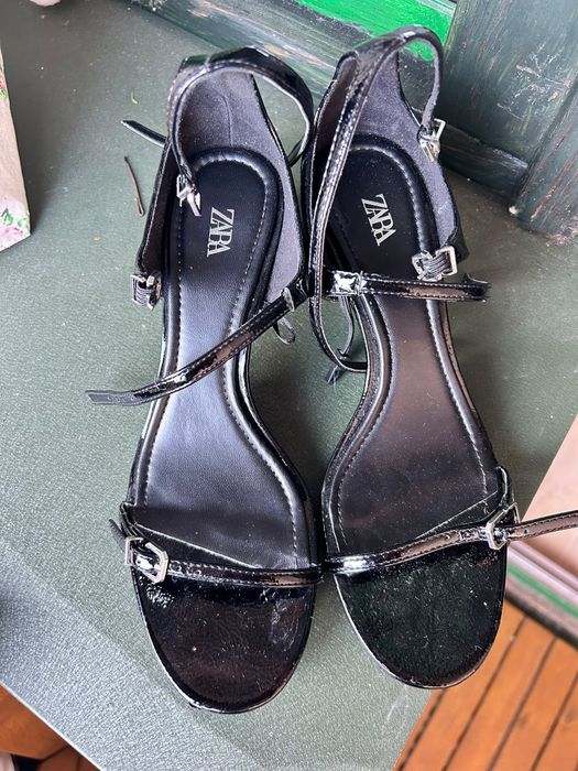 Obcasy damskie ZARA
