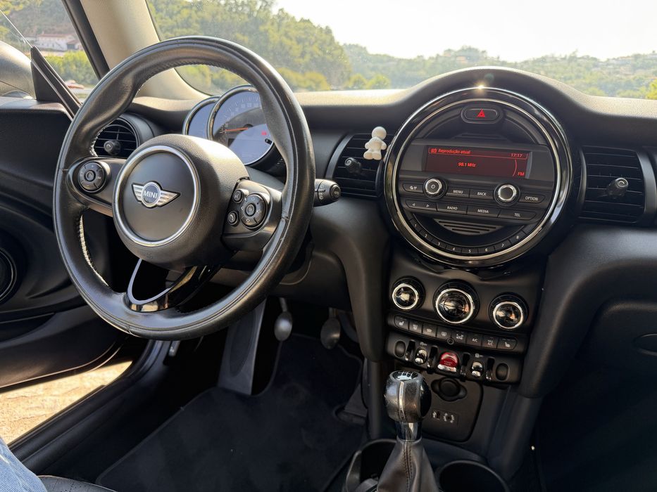 Mini One (ano: 2015)