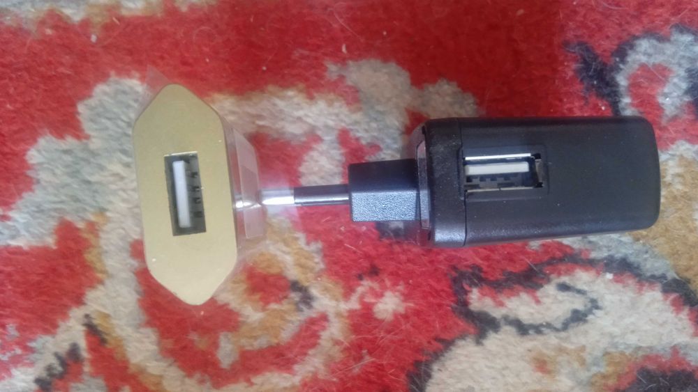 Зарядные устройства Дата кабели. Старые модели. Корпуса.