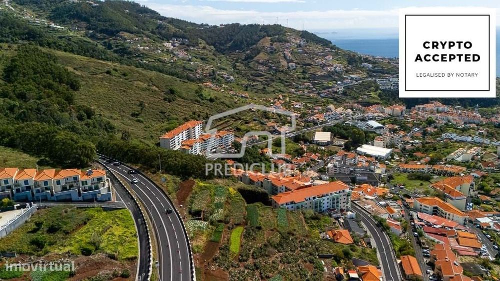 1620 m² Plot of Land - Caniço