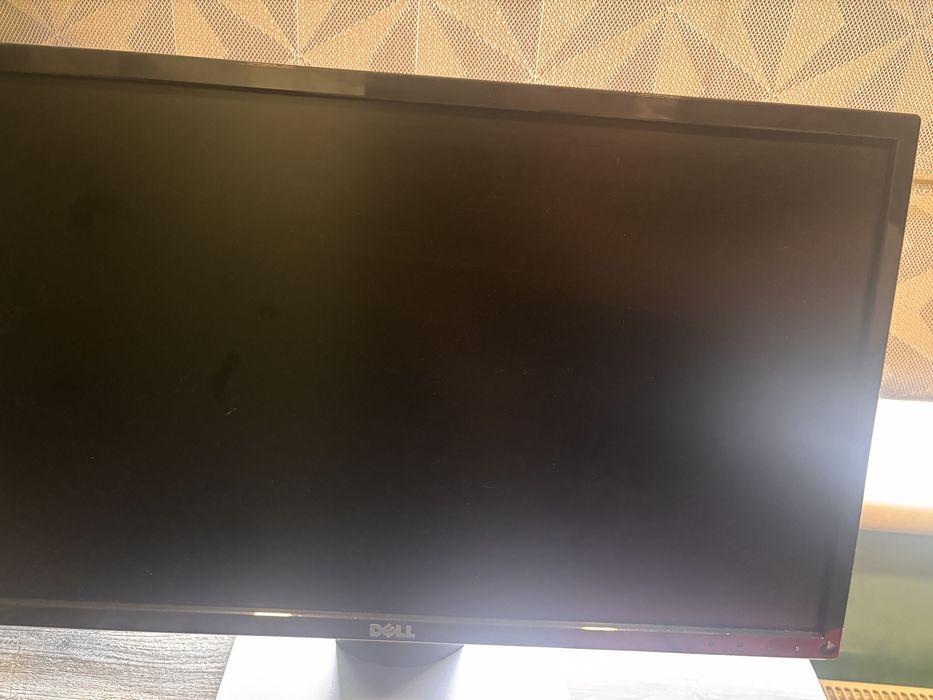 Монітор 60 герц.