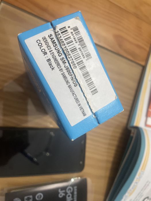 Samsung  Galaxy J6