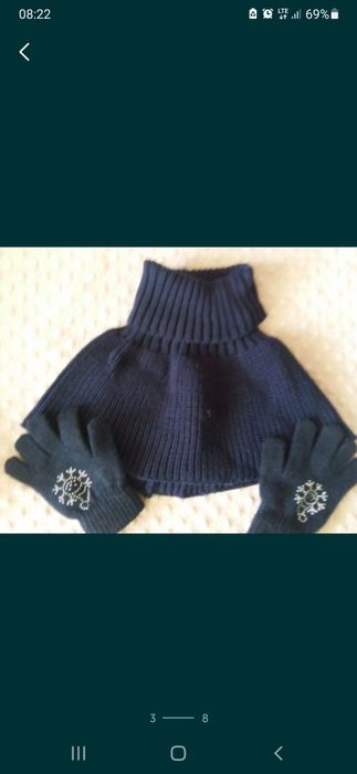 3 Komplety  czapki  szalik kominy  i rękawiczki