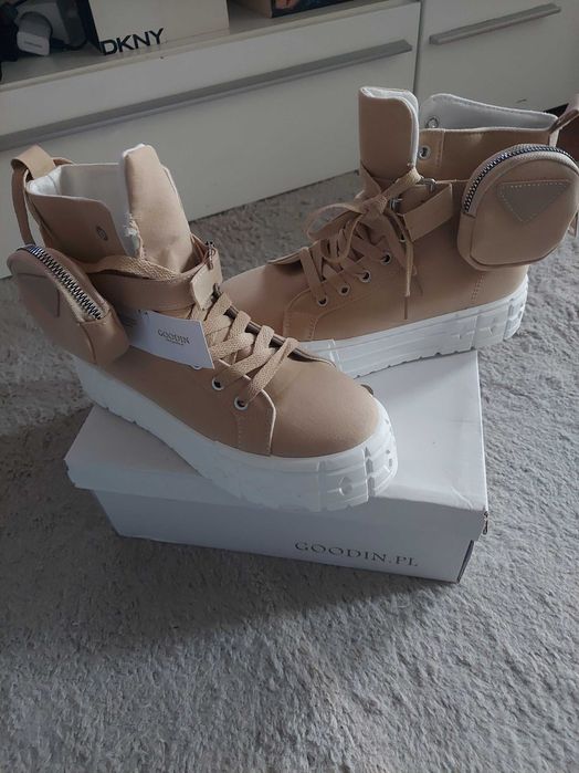 Buty damskie rozm 39 beżowe