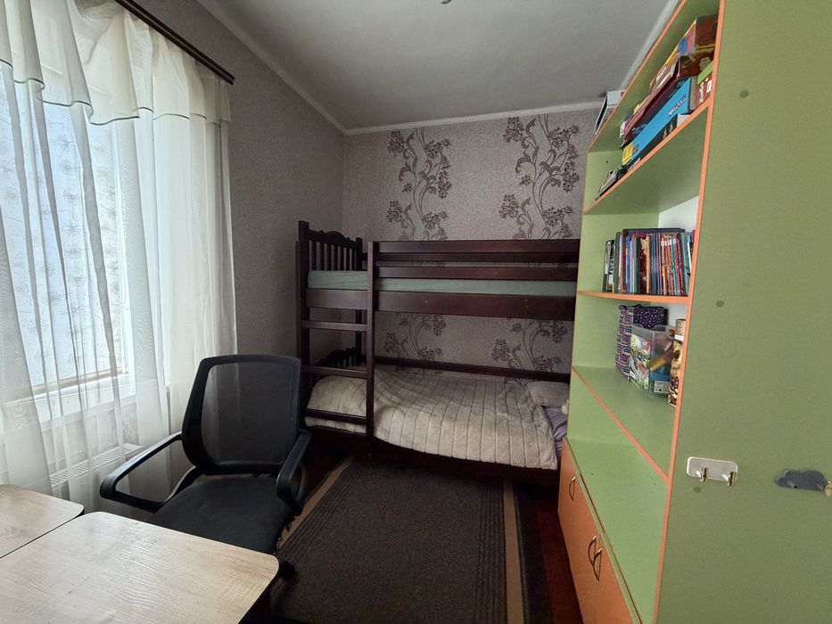 Продається великий будинок в м.Городище, Черкаська обл.