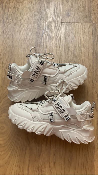 Кросівки дівчачі 35 р. Kimboo