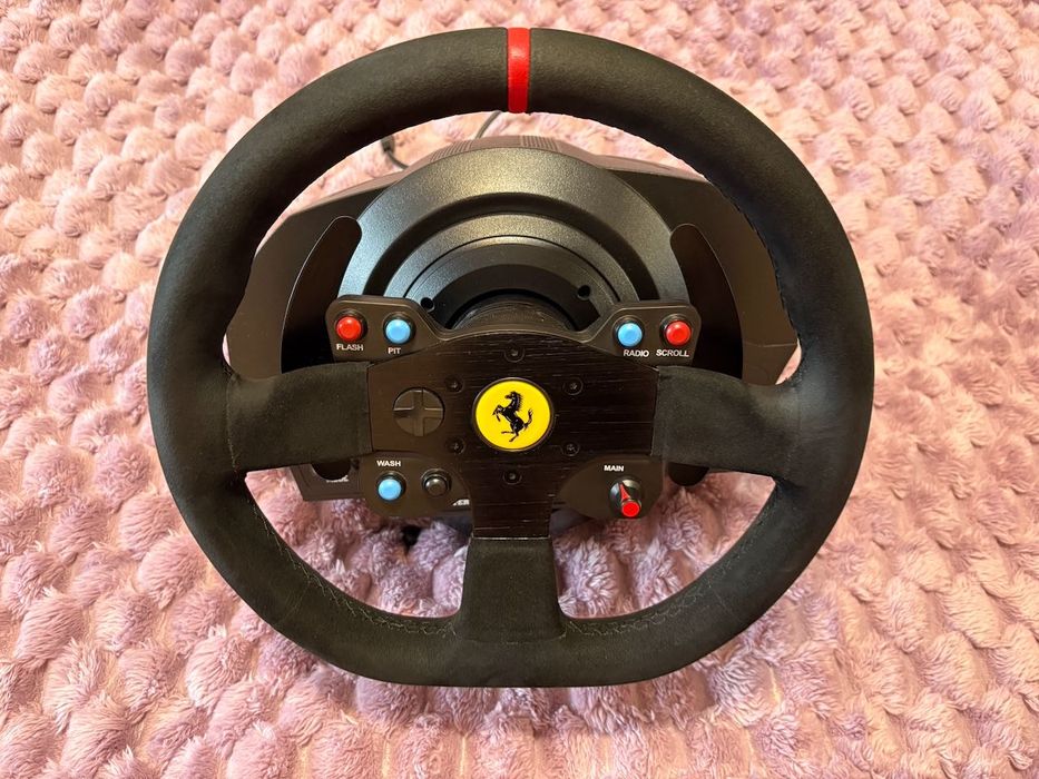 Руль Thrustmaster T300 Ferrari Alcantara Edition