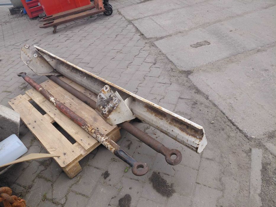 Naczepa Krone zderzak belka