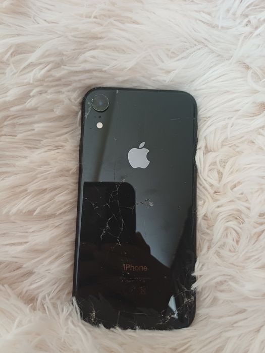 Продам iPone XR Айфон 10 64 гб