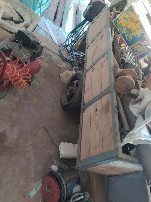 Причеп для мінітрактора