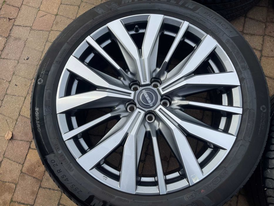 3975. Koła letnie oryginalne Nissan X-trail 5x114.3 255/45/20 2023r