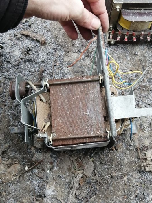 Продам трансформатор.