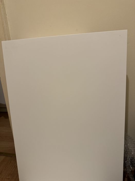 Prateleira Ikea Elvarli com 80x50cm, branca
