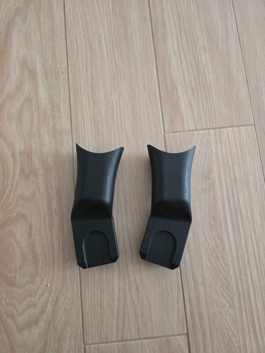 Ovo Cybex Cloud Z i-Size + redutor + adaptadores carrinho