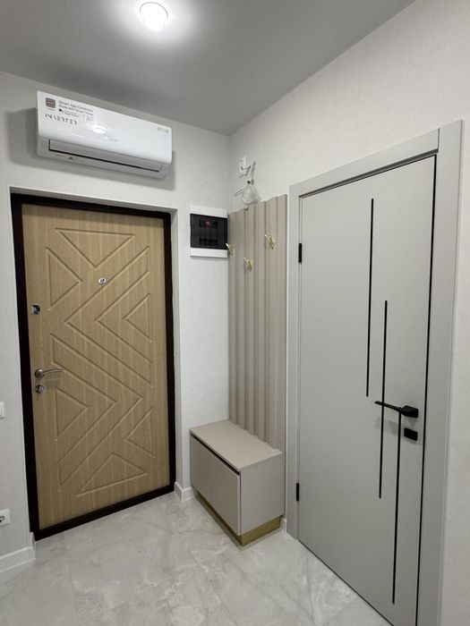 Продам 1-комнатную квартиру с ремонтом в Акварель-8 Таирова (123-456)