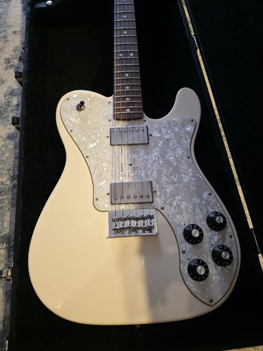 Fender telecaster deluxe