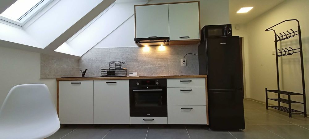 Wynajmę kawalerkę (rezerwacja)