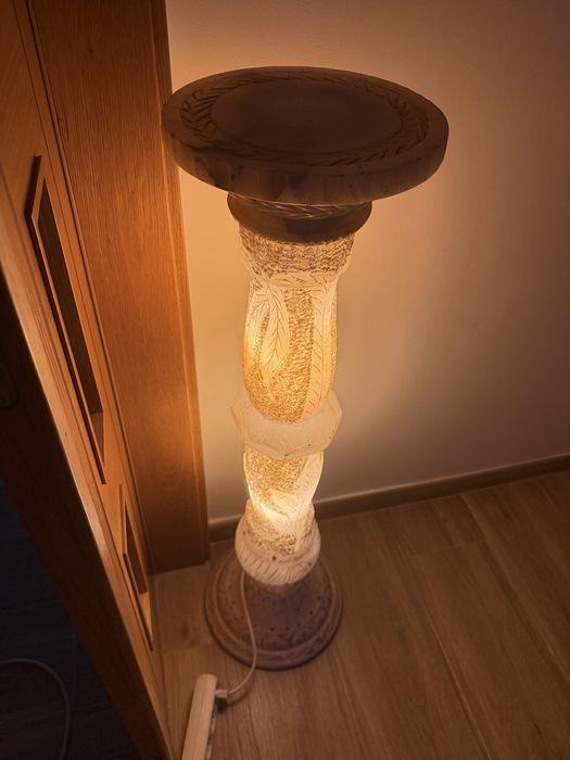Alabastro em Marmore com luminaria VENDA URGENTE