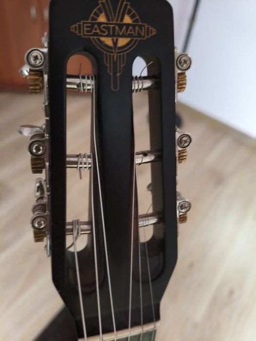 Eastman DM1 Classic gitara gypsy