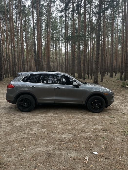 Продам Porsche Cayenne 3.6