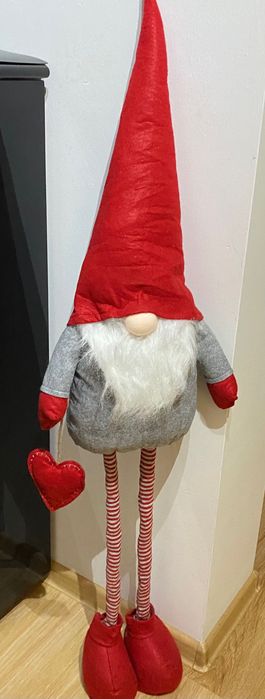 Nowy duży skrzat świąteczny