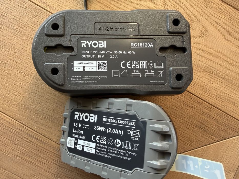 Ładowarka + bateria 2 Ah RYOBI nowe