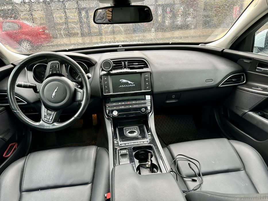 Jaguar XE 2018 25t awd