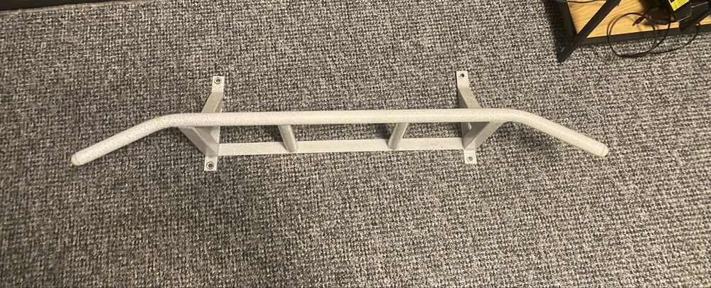 продам настеный турник