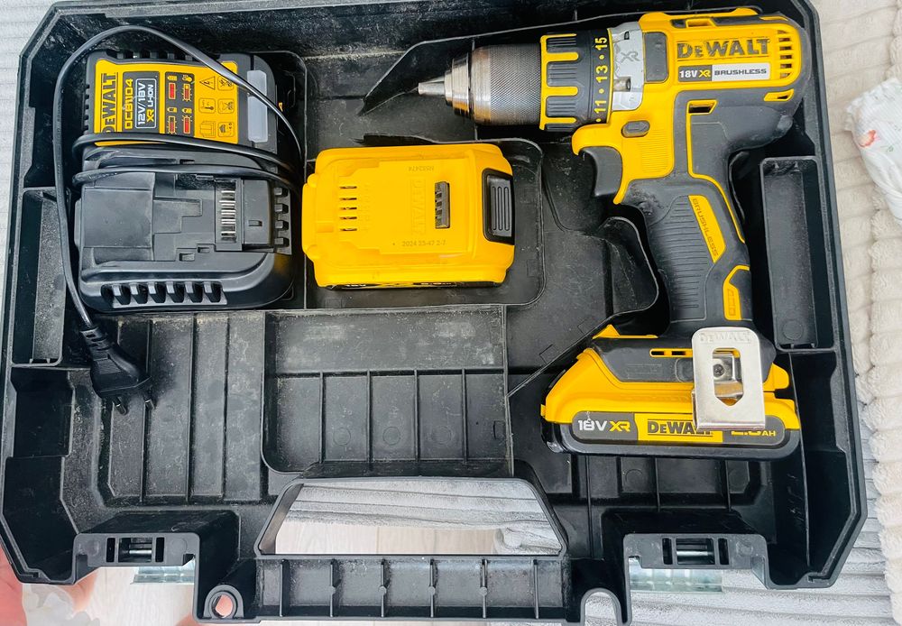 Dewalt wiertarko wkrętarka DCD 790