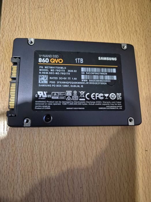 disco sata 2,5" samsung ssd 860 QVO de 1TB, sem anomalia