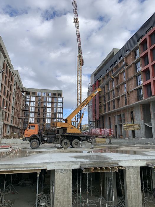 Оренда Автокрана 10-25 тн 22м стріл | Оренда екскаватора | Самоскида