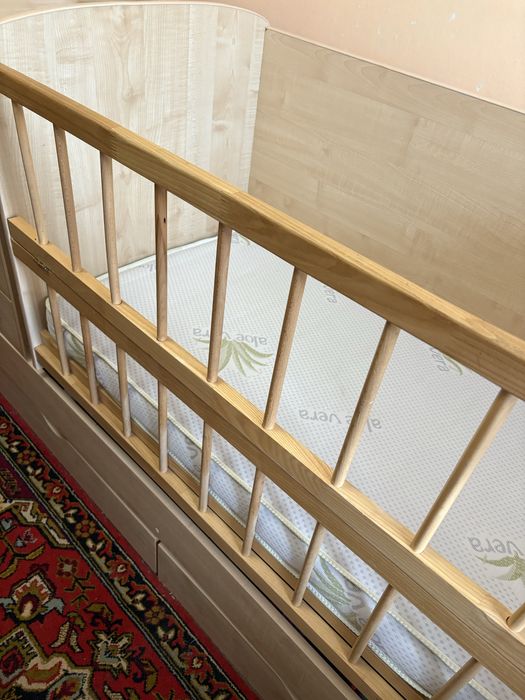 Продам кровать трансформер