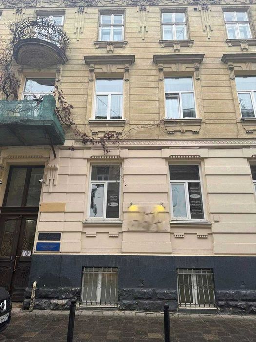 Продаж приміщення у самому центрі Львова