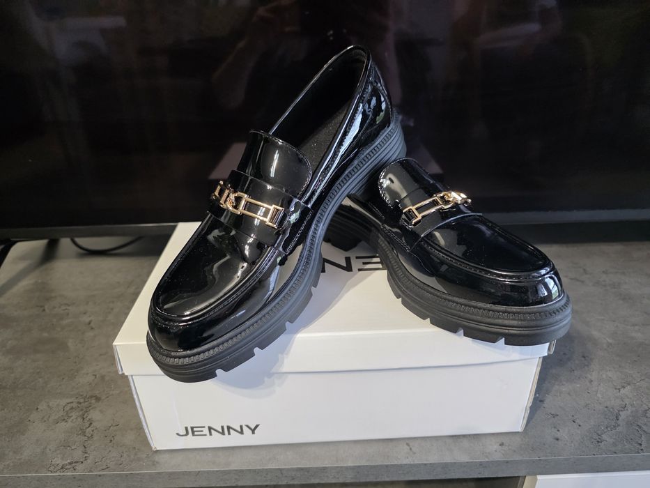 Loafersy mokasyny