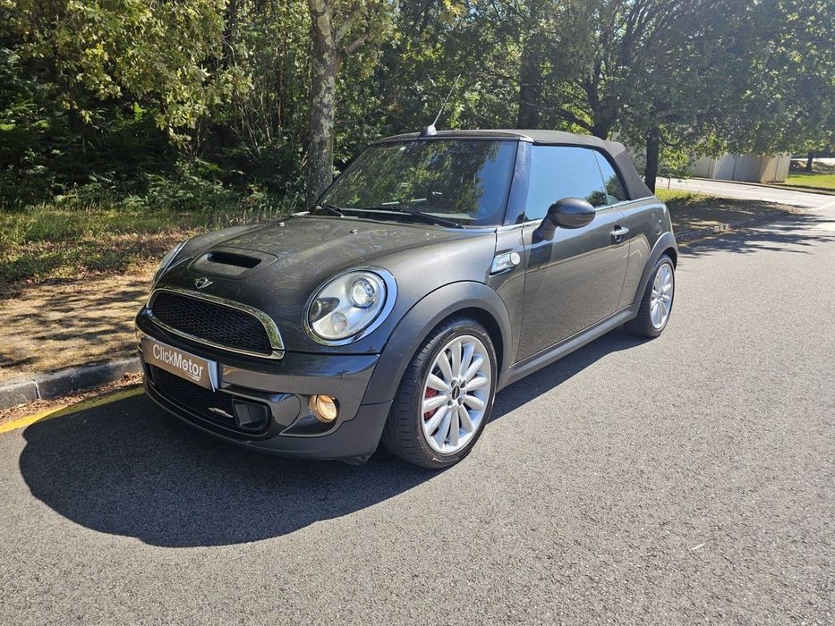 MINI Cabrio John Cooper Works