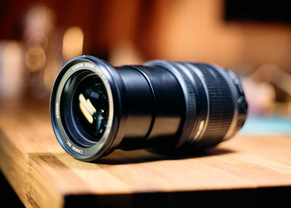 Canon EF-S 18-200mm f/3.5-5.6 IS | Об'єктив