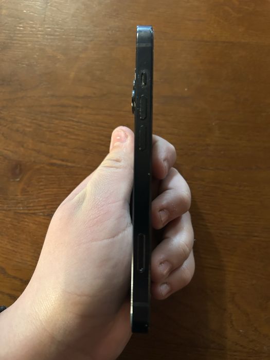 Айфон 14 128\84%батарея