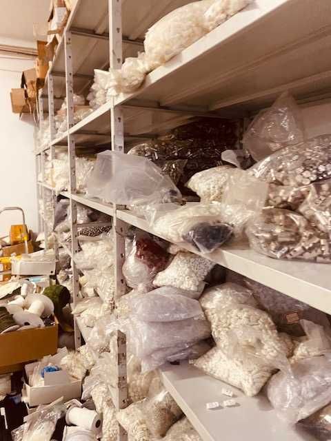 Insolvência 100,000 stoppers e Reguladores de cordões e ponteiras