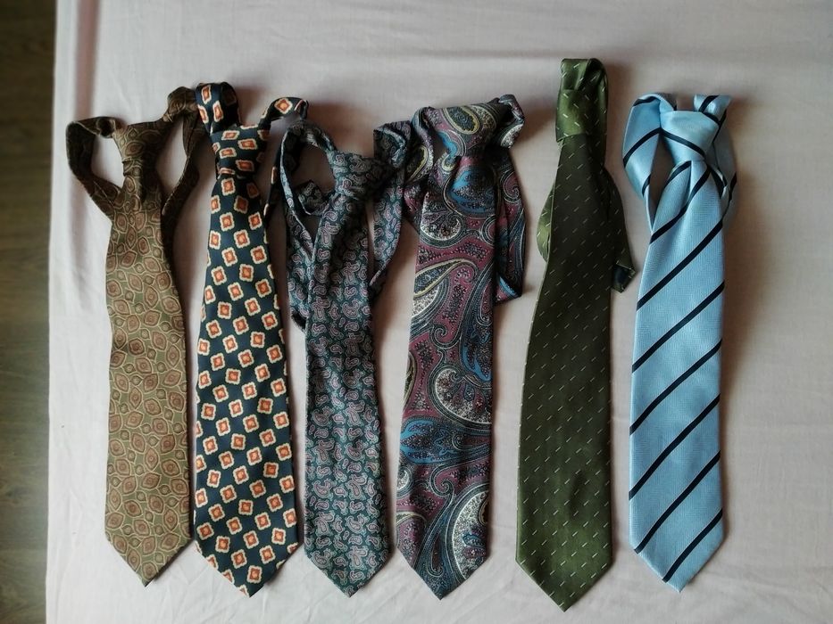 Продам галстуки мужские