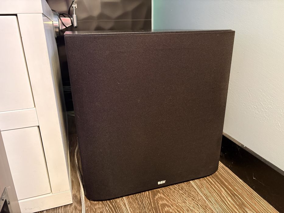 Potężny subwoofer B&W ASW 650 30cm głośnik czarny